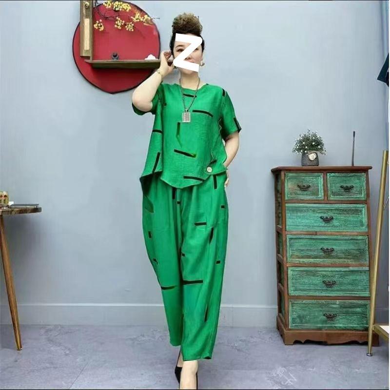 Large Size Middle-aged and Elderly Women's Summer Fashion Loose and Versatile Casual Two-piece Suit
