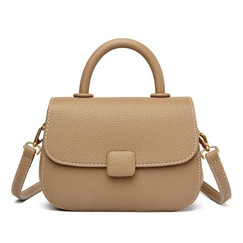 Retro solid color simple bag women's new messenger bag large capacity portable shoulder bag
