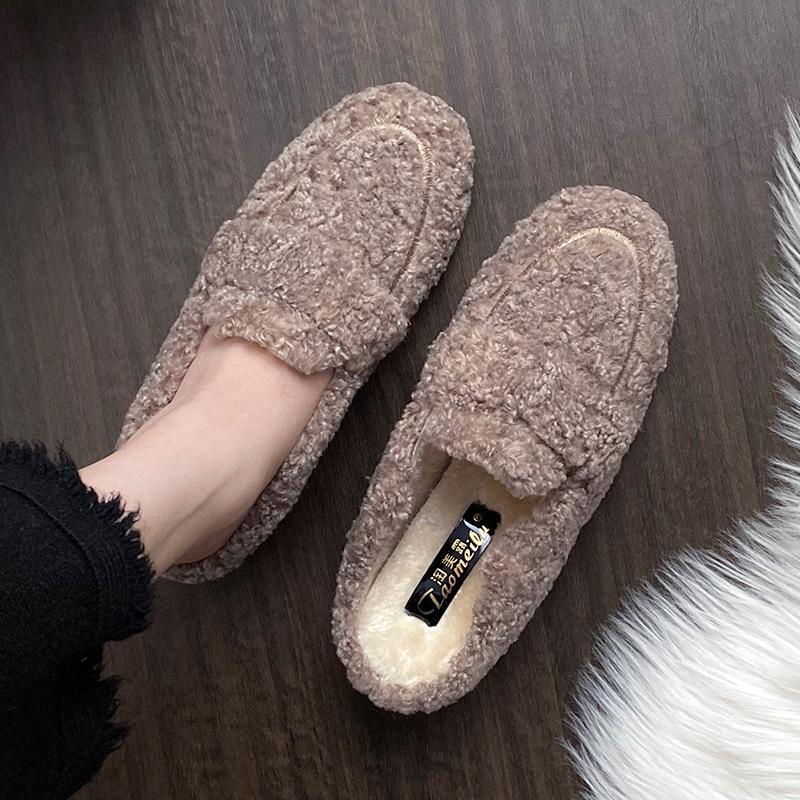

Mao Mao shoes half slippers women s autumn and winter new velvet outer wear one pedal warm bean shoes cotton ladyshoes large size women s shoes 40 коричневый