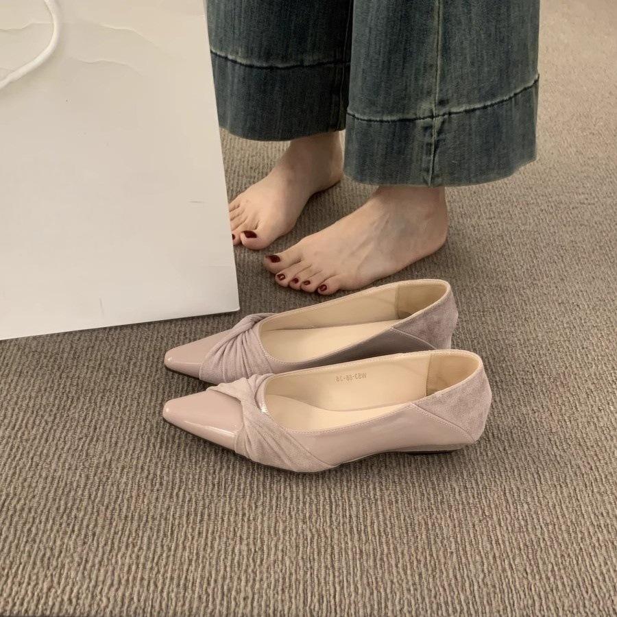 French Small Slope Heel Gentle Wind Evening Shoes Versatile Not Tired Feet Shallow Mouth Pointed Laden Shoes One Pedal Commuter Single Shoes Women