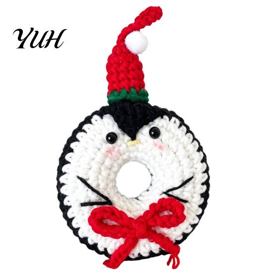 Christmas Tree Pendant Crochet Doughnut Keychain, Handmade Santa Claus/Reindeer/Penguin/Bear/Flower Wreath for Hand Knitted Keychain Bag Keys,