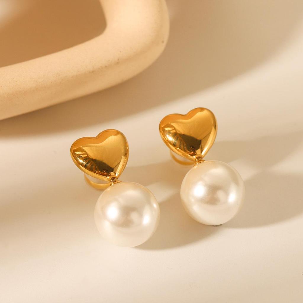 Elegant Stainless Steel Heart Pearl Stud Earrings for Women, Light Luxury Titanium Steel with a High-End Feel