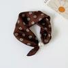 Fibbia magnetica premium foulard quadrato piccolo foulard foulard sciarpa lunga di seta abbinamento primavera ed estate camicia decorazione professionale foulard sottile all'ingrosso