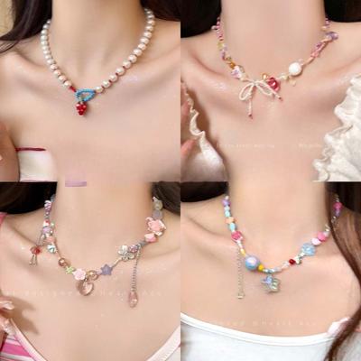 Cute Colorful Beaded Peach-shaped Heart-shaped Candy Necklace for Women, with A Stylish Collar Chain Design.