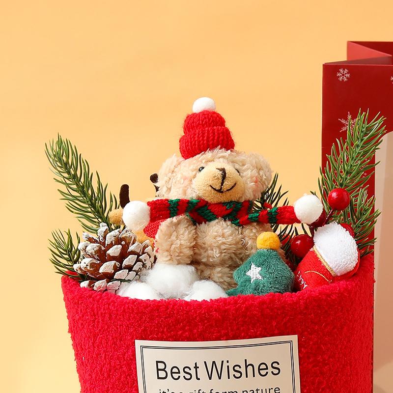 

Рождественский романтический букет куклы Маленький медвежонок Плюшевая кукла с цветами в руках Маленький медвежонок Кукольный букет