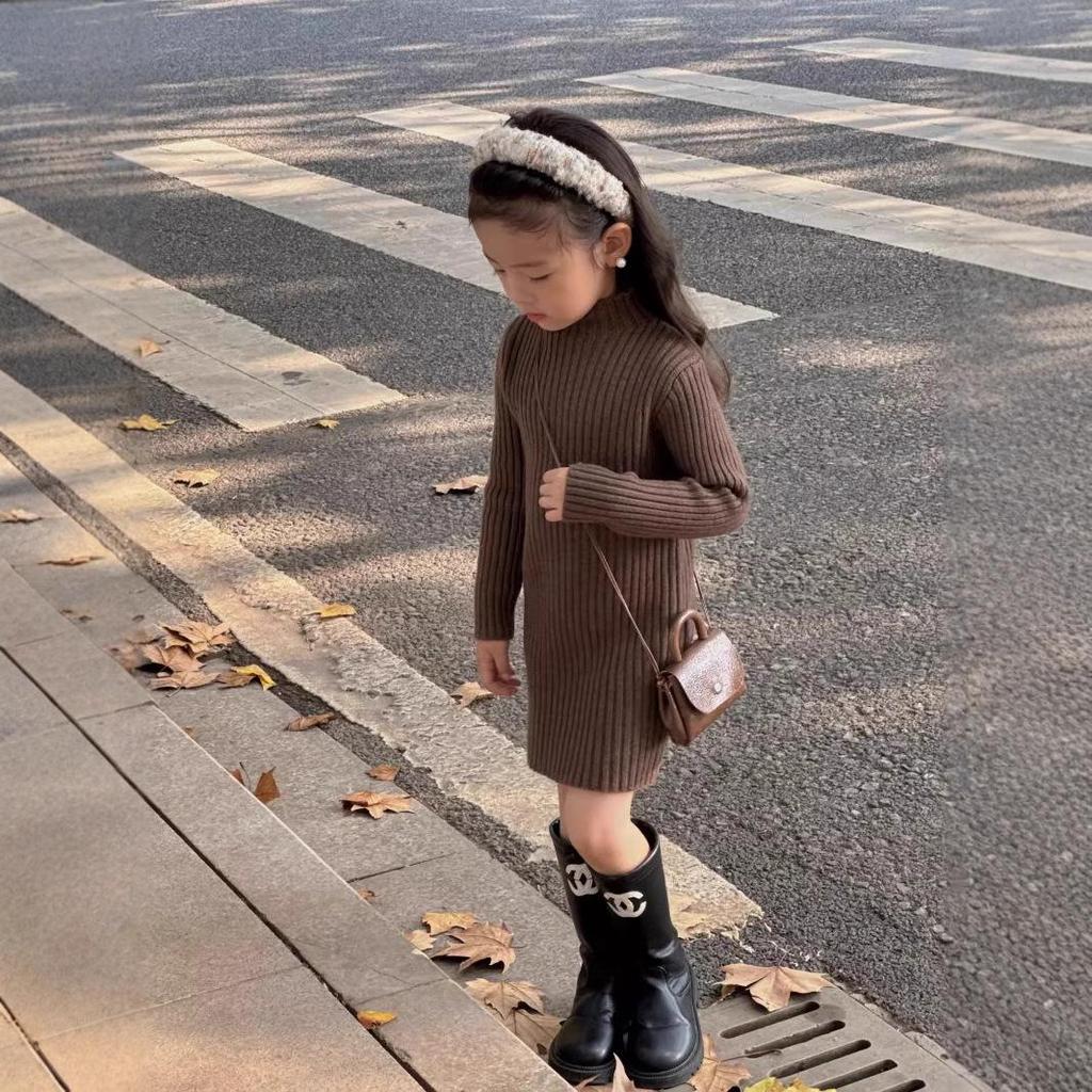 Girls' Autumn/Winter Wool Dress – Soft, Fashionable Mid-Length Knit for Kids