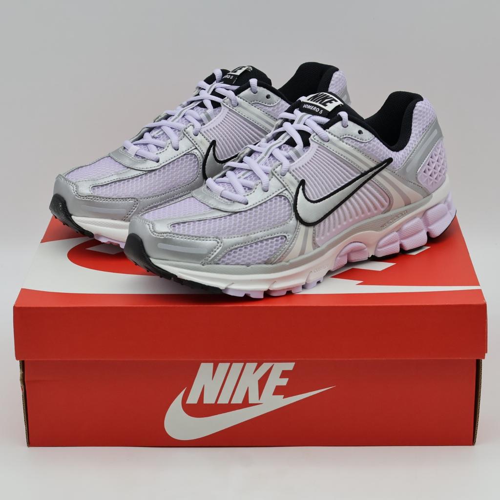 IB7253-500 Nike Zoom Vomero 5 Barely Grape Photon Dust Summit White (Women's)
