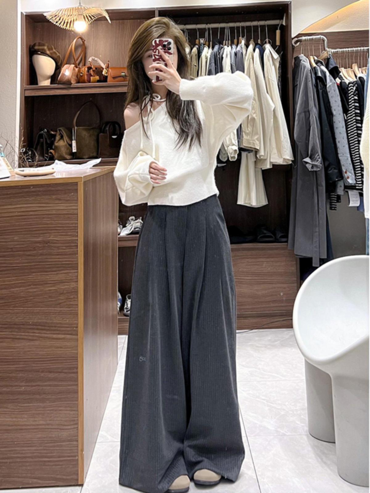 2025 Autumn/Winter Maternity Woolen Wide-Leg Pants Skirt with Velvet-Lining M