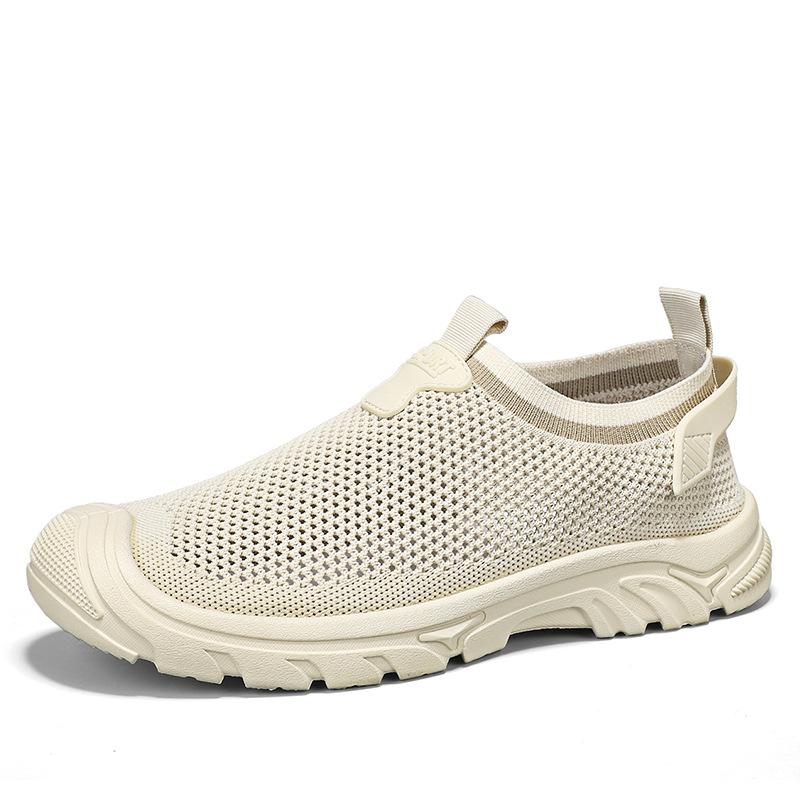 Old Beijing cloth shoes summer new trend hollow flying woven mesh breathable deodorant men's shoes fashion lazy one pedal