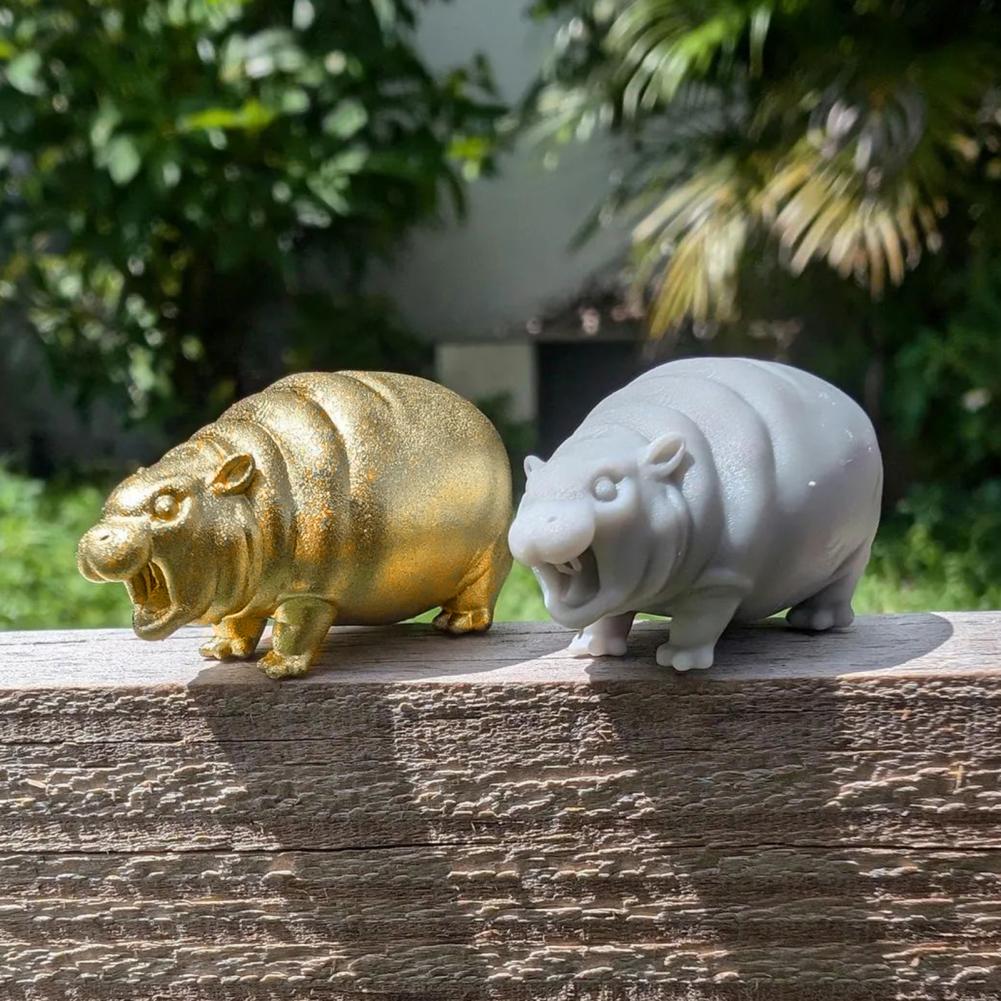 Fun Ornament Realistic Hippo Statue with Exquisite Details Desktop Figurine Decor for Home or Office Portable for Hippo