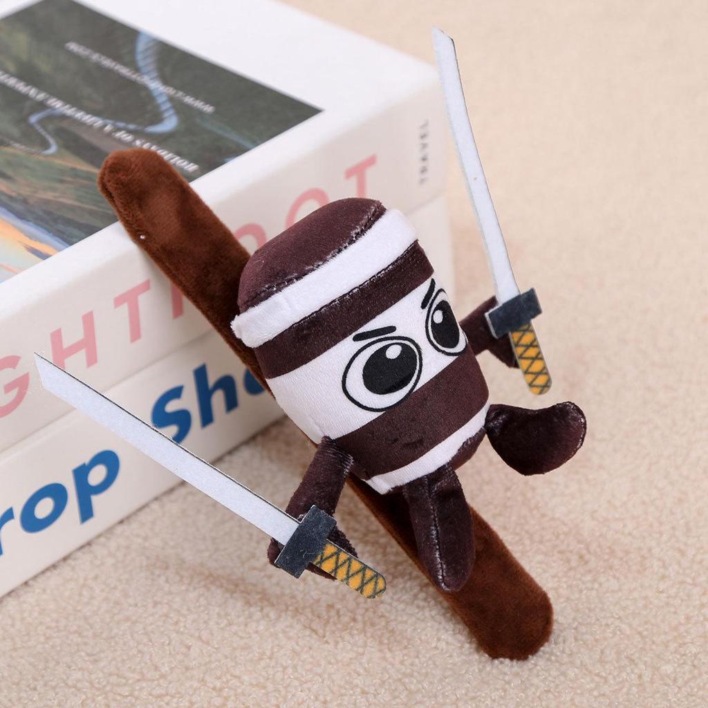 AI Klassiska Berg och Hav Gränsöverskridande Plysch Pinne Figur Nyckelring Hänge