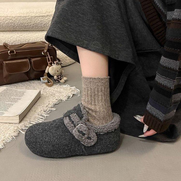 Woolen shoes, small people with heightened thick soles, gray Birkenstocks, winter velvet warm outer cotton shoes