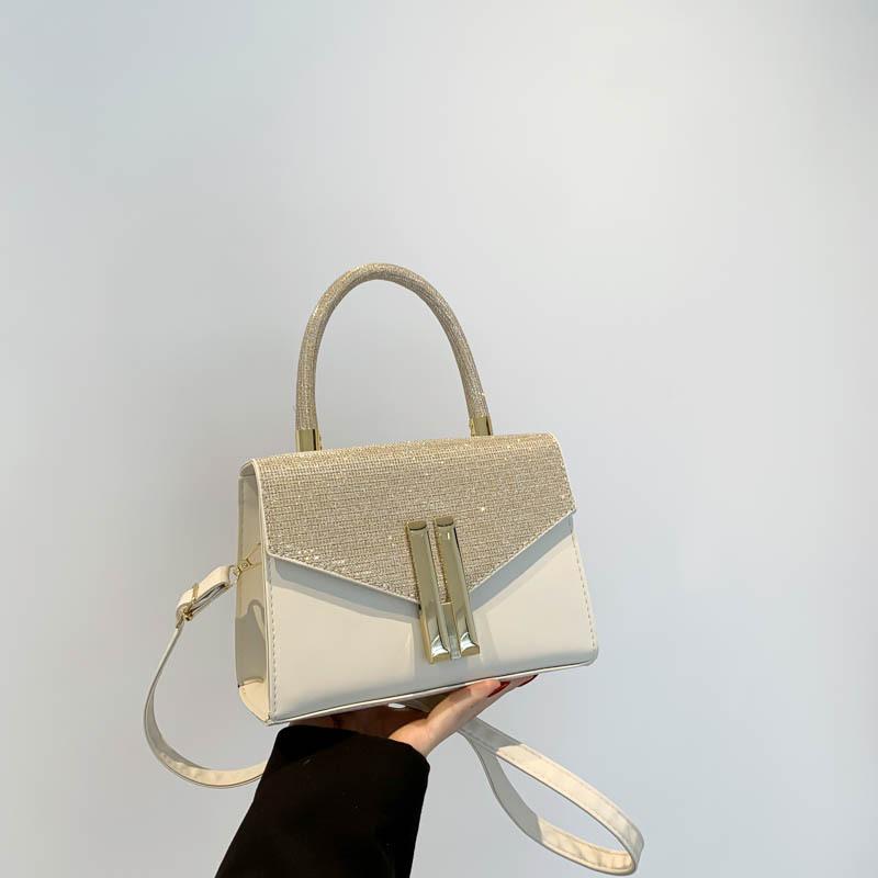 Solid color shoulder bag, simple foreign style handbag, female retro 2025 summer new temperament messenger small square bag