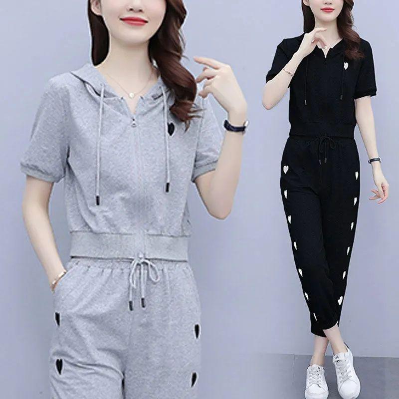 

Trendy Short Hooded Sporty Casual Summer Set, Plus Size Slimming Two-Piece, Age-Reducing 2025 Collection 2XL