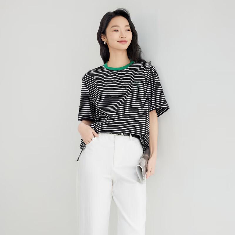 Elva's Island Striped Round Neck T-shirt