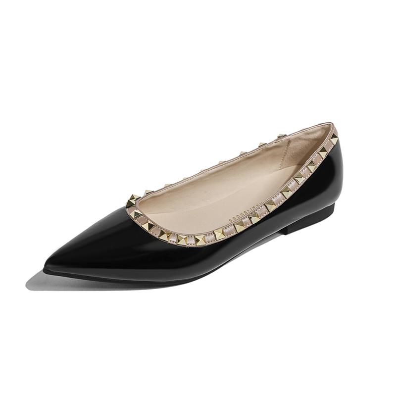 Fashion New Riveted Pointed Toe Single Shoes Riveted Patent Leather Soft Sole French Slip Feet Temperament Non-Slip Flats