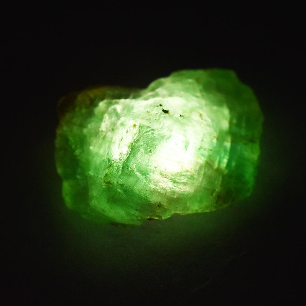 Emerald Huge Rough 13.40 Ct Natural Earth Mined Certified Green Loose Gemstone AR-4090-Sa