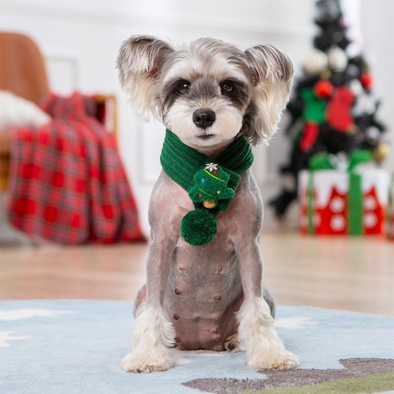 Santa Claus Dog Knitted Scarf Collar Adjustable Christmas Pet Bandana for Small Medium Large Dogs Holiday Gifts