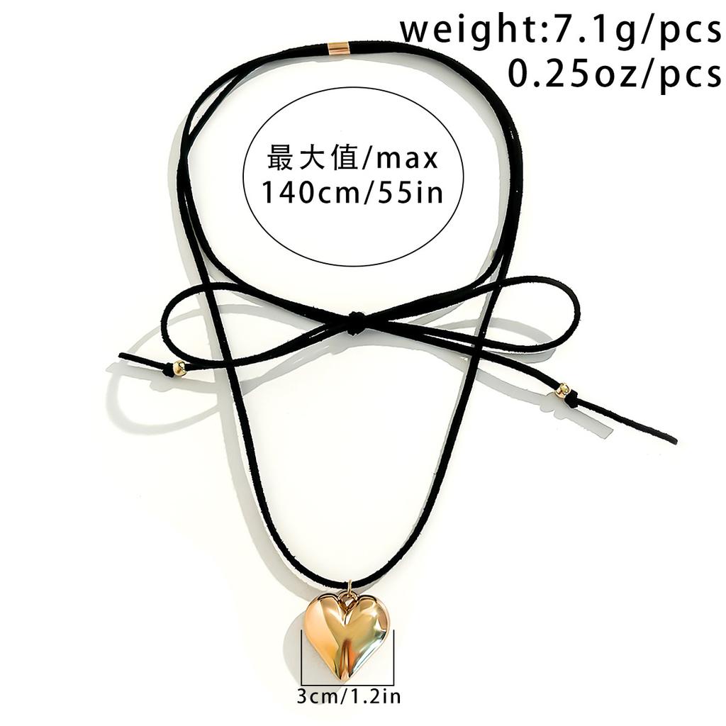 Sweet And Cool Exaggerated Big Love Pendant Necklace, Simple Adjustable Flannel Wax Line Chocke