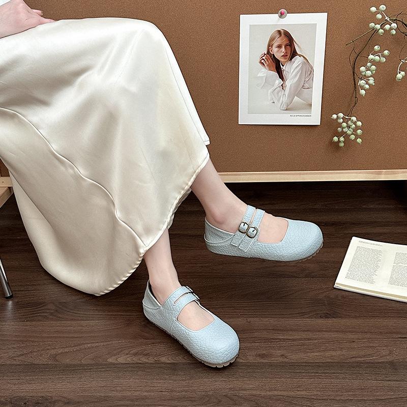 French Simple Retro with Skirt Mary Jane Shoes Women's 2025 Summer New Shallow Single Shoes Commuter Ballet Shoes