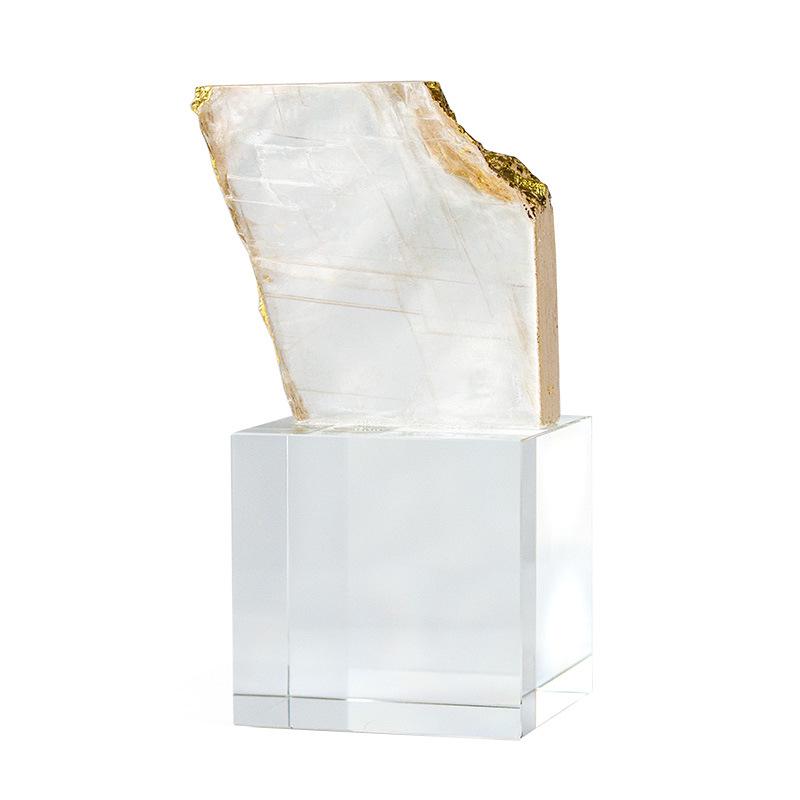 Natural Crystal Stone Ornament with Gold Foil - Bookshelf, TV Cabinet, and Entrance Decor