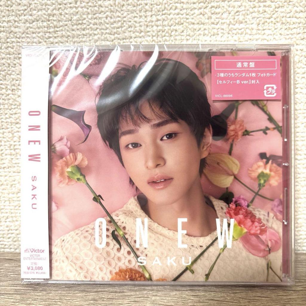 [USED] Product ONEW "SAKU" First Press Limited Edition + Regular Edition Clear File Photo Card Included