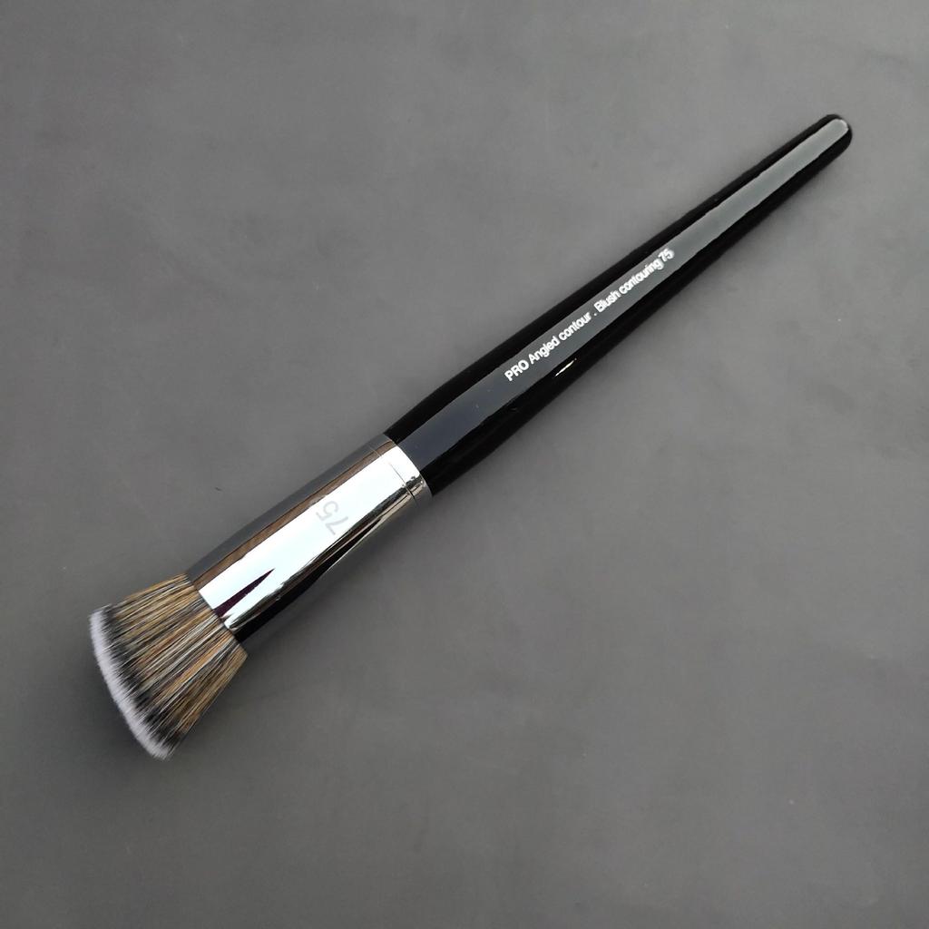 S Series No. 91 Multifunctional Makeup Brush: Loose Powder, Blush, Highlighter, Foundation, Contour.