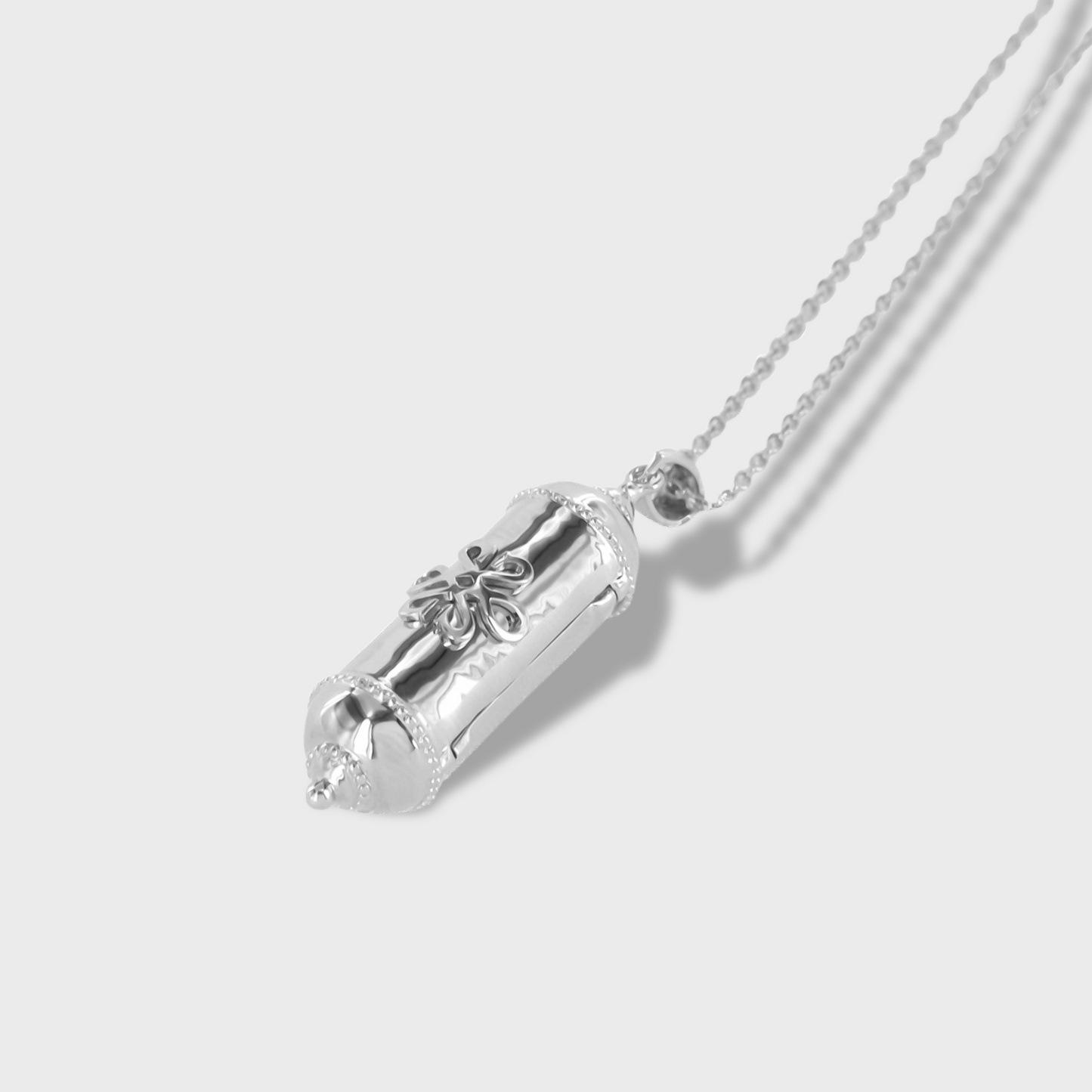 

Personalized Necklace Open And Close Cylindrical Photo Album Pendant Bracelet Collarbone Chain Necklace Electroplated Gold Color Retention