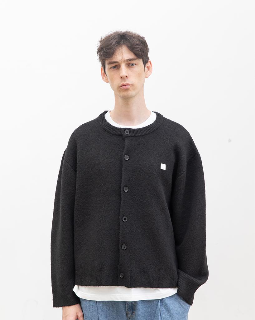 Chambros Round Neck Crop Knit Cardigan [Black]
