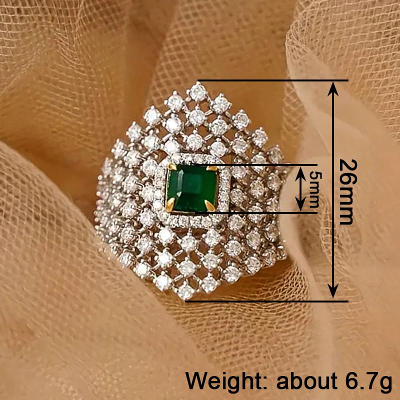 Anello da Donna Huitan Scintillante Intarsiato con Zirconia Cubica Verde Design Vuoto Moda Matrimonio Elegante Accessori da Donna Gioiello Regalo