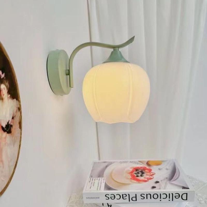 Lily of the Valley Retro Wall Sconce - French Country Style