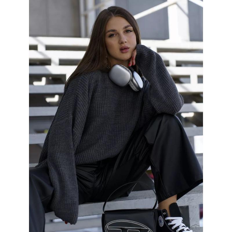 Women's Autumn and Winter Solid Colour Round Neck Loose Knitted Pullover Sweater