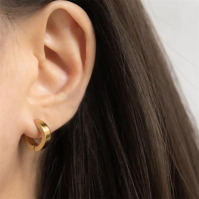 EManco Edelstahl Nicht-Piercing Ohrclips für Männer & Frauen, Schmuck im Kreuzdesign