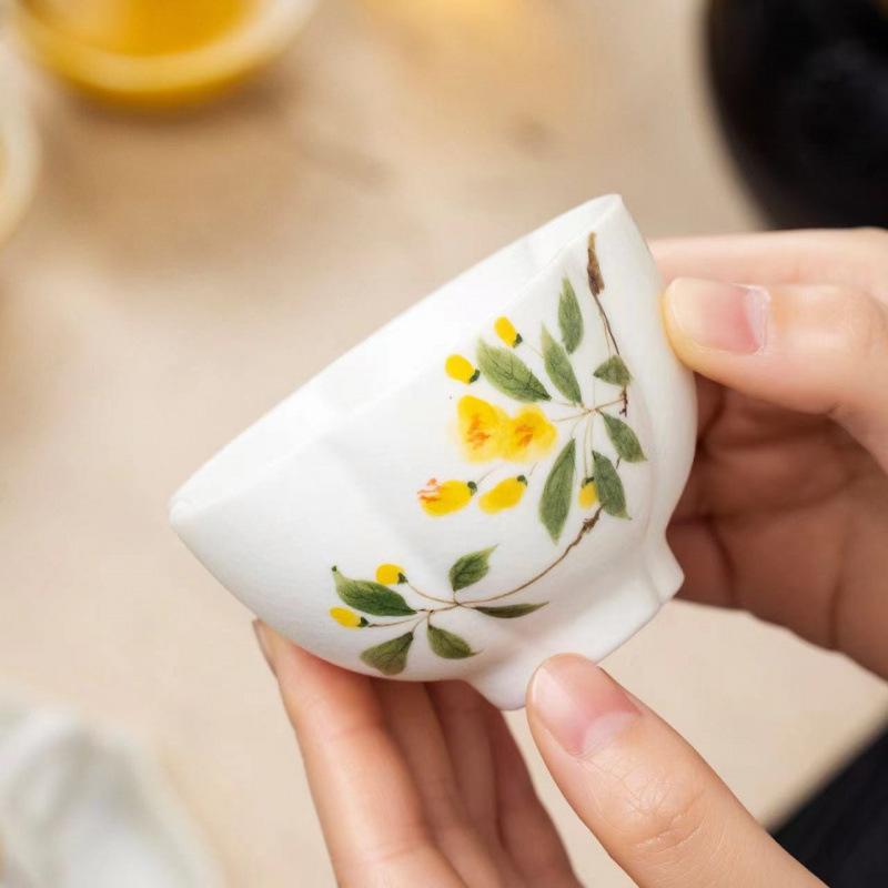 Exquisite Hand-Painted Osmanthus Ceramic Tea Cup for Personal Use