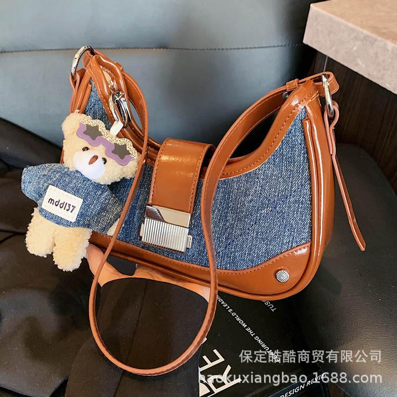 Retro bag women's 2025 new autumn and winter versatile messenger bag simple this year popular shoulder underarm bucket bag