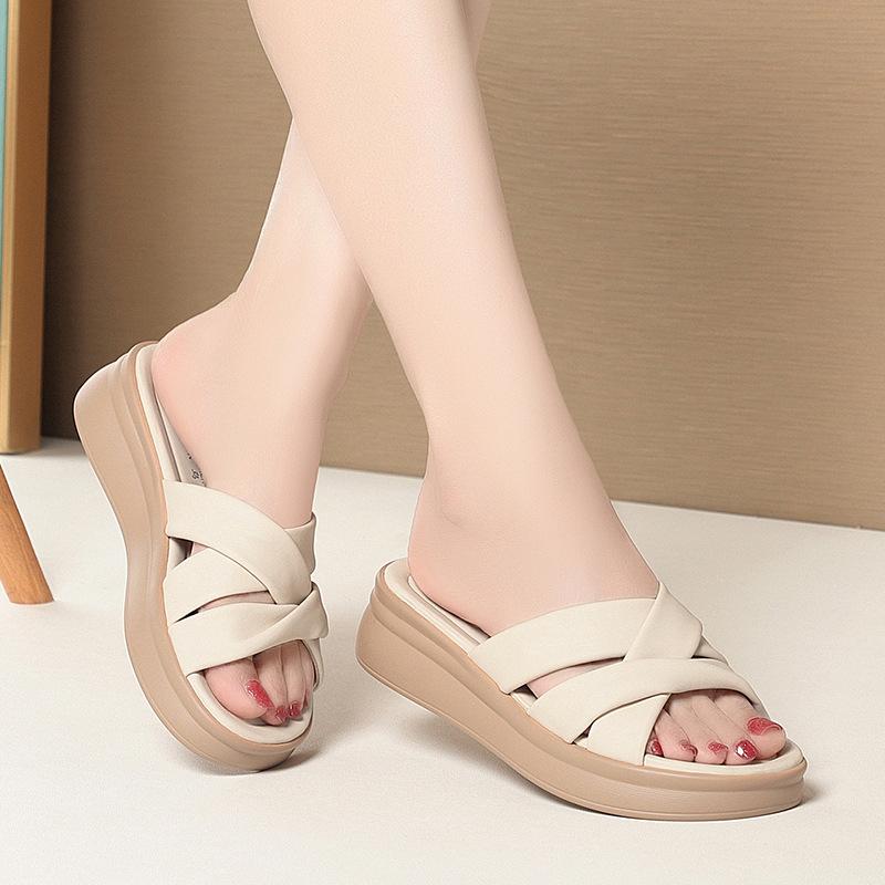 Women's New Summer Outdoor Waterproof Platform Shoes For Women Middle-Aged Women's Skirt With Flip Flops Comfortable Fashion