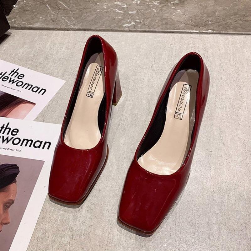 High-heeled Single Shoes Women's Spring and Autumn Models Mid-heeled Retro Square Head Thick-heeled Shoes Gentle Fairy Soft Leather Grandma Shoes