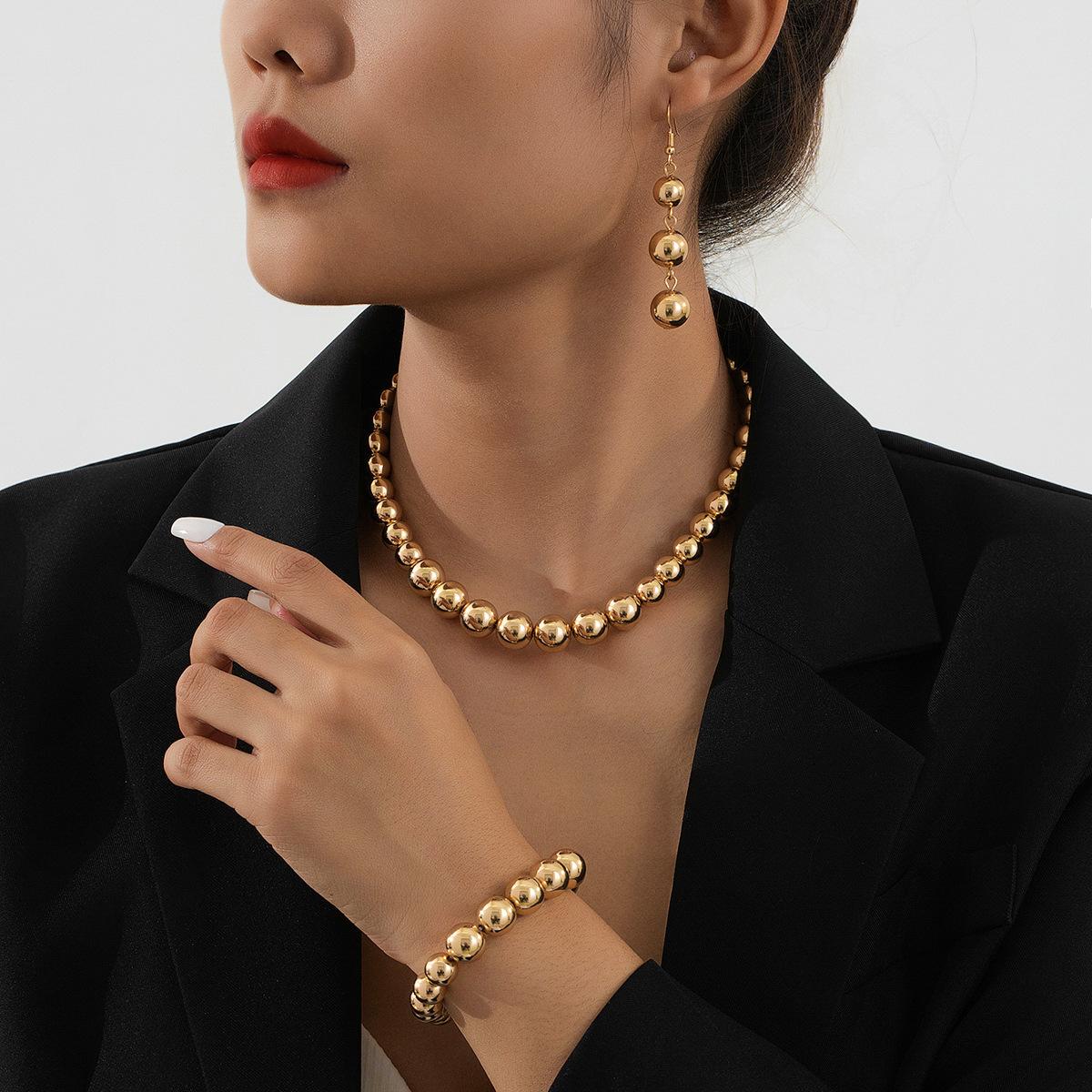 

Панк Контрастный цвет Бисероплетение Темперамент Нишевый Круглый шар Персонализированный Набор ожерелья, браслета и серег имбирный