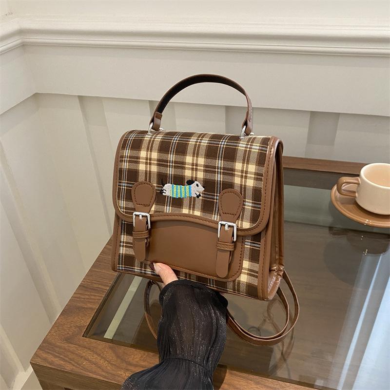 New Style Women's Bag Crossbody Women's Bag Embroidery Retro Backpack Niche Cute Cartoon Shoulder Bag Female