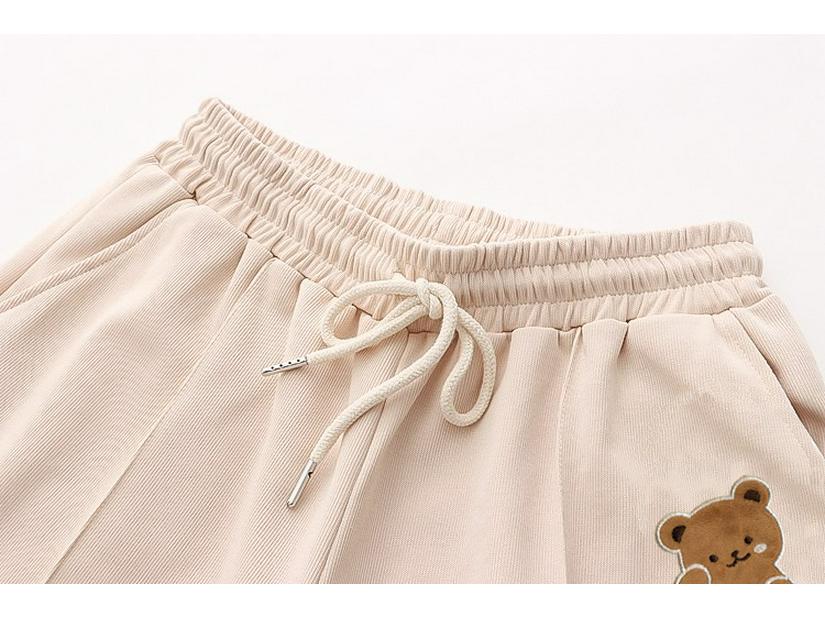 2024 Junior High Girls' Cute Bear T-Shirt & Shorts Set - Japanese Style