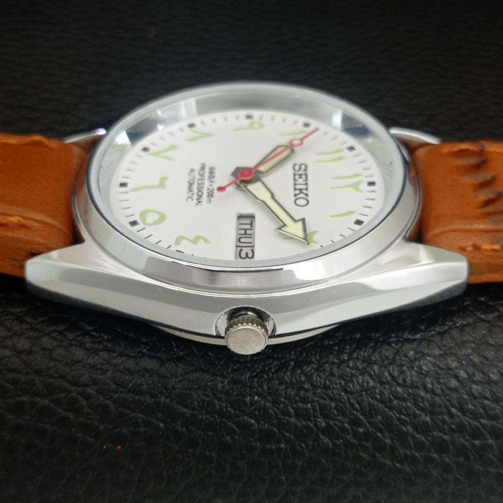REFURBISHED VINTAGE SEIKO AUTOMATIC 6309A JAPAN MENS WHITE DIAL WATCH a442761-1