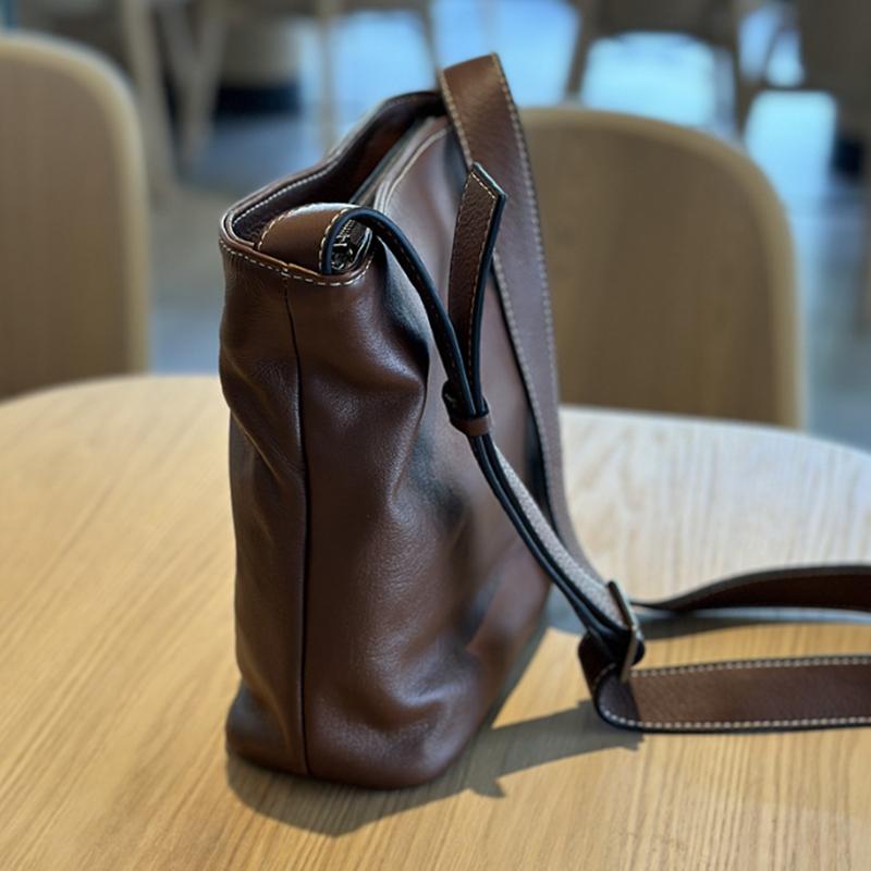 2026 New Japanese Casual Cowhide Crossbody Bag Retro All-matching Leather Women's Shoulder Bucket Bag Soft Leather
