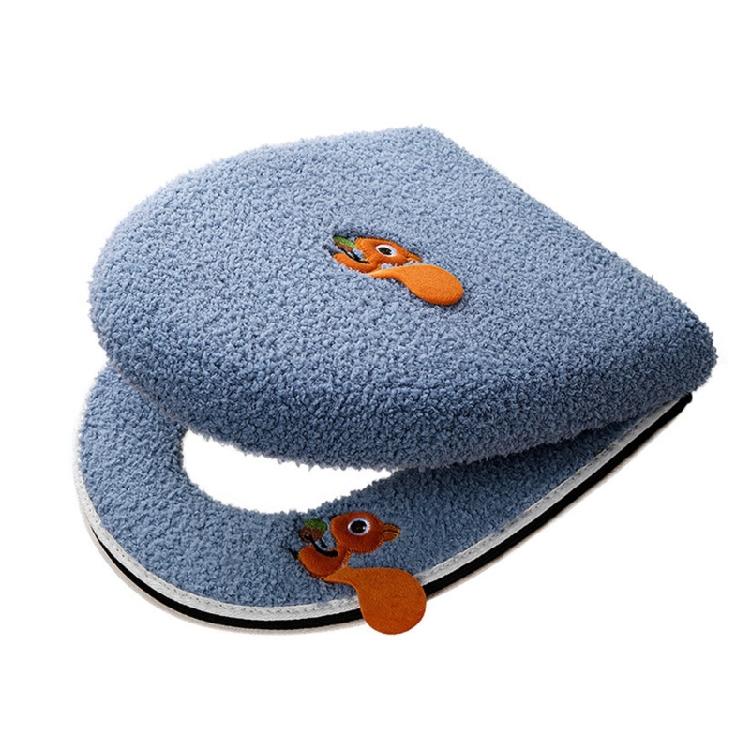 

Anti Slip Toilet Cover With Handle Soft Fiber Construction Universal For Residential Commercial Bathrooms синій