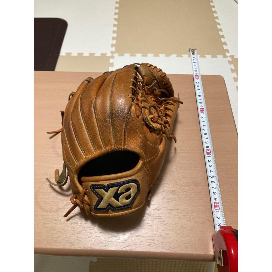 Used Xanax Softball Gloves Glove Holder and Other Sets