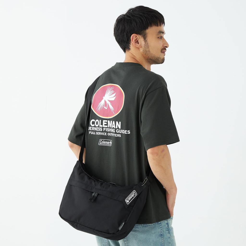 Coleman Uniwalker Banana Shoulder Bag (Black)