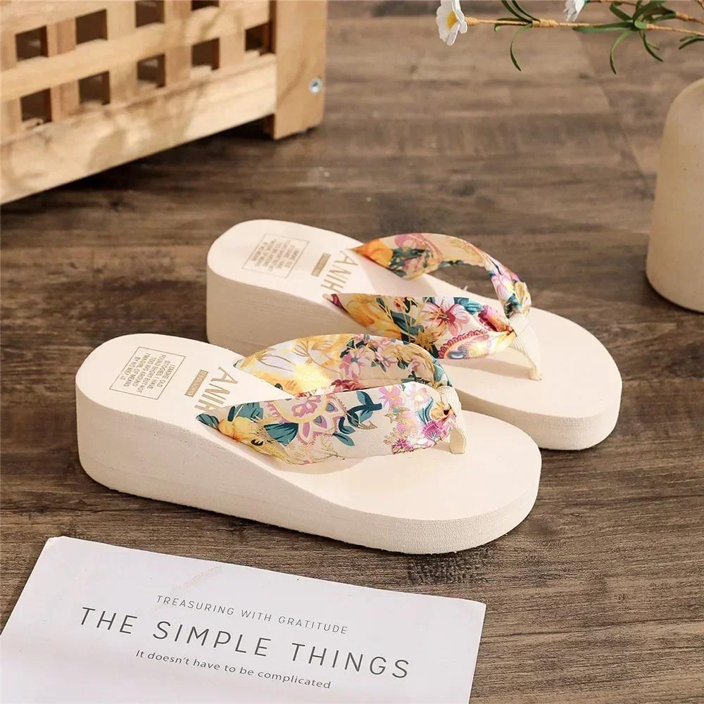 2026 Fashion Women Flip Flops Summer Beach Platform Slippers Casual Outside Wedges Sandals Summer Women Shoes