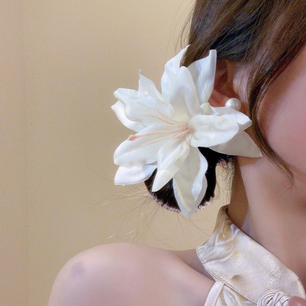 Elegant Sweet Petal Hair Clips Vintage Flower Duckbill Clip Red Fabric Hair Barrettes  Women Use