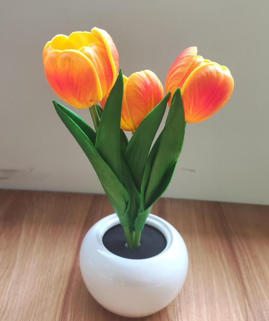 LED Tulip Night Light: Simulation Bouquet Lamp for Bedroom Decor