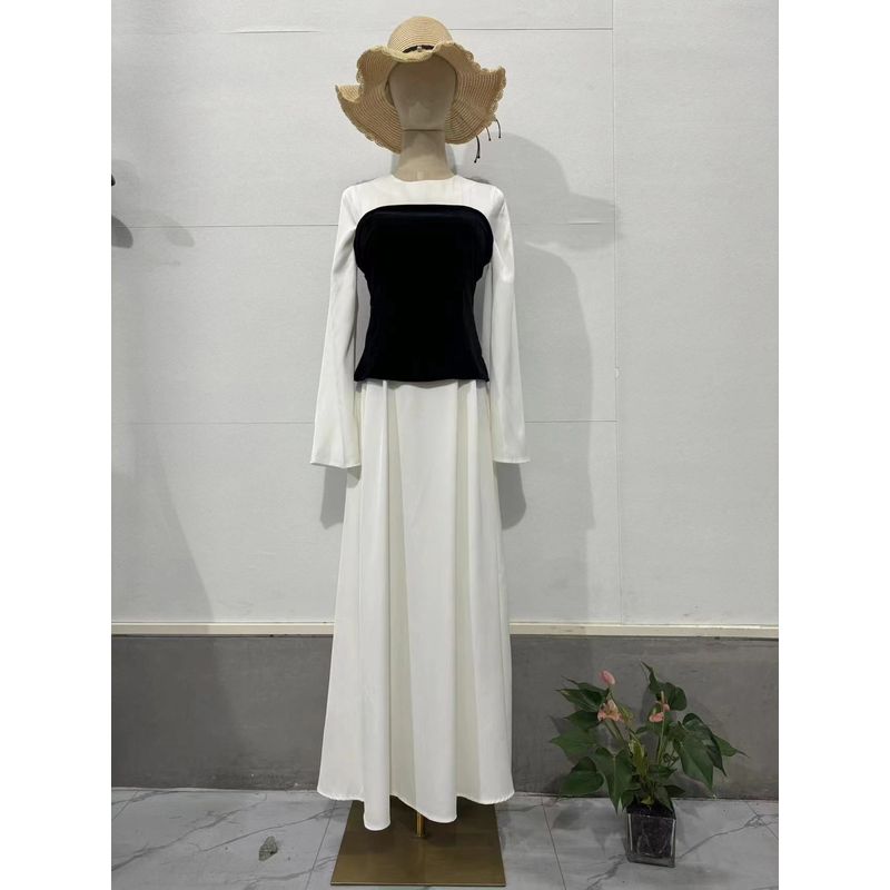 

Модное черно-белое лоскутное стильное платье с облегающим талию Черно-белое лоскутное платье Image color XL