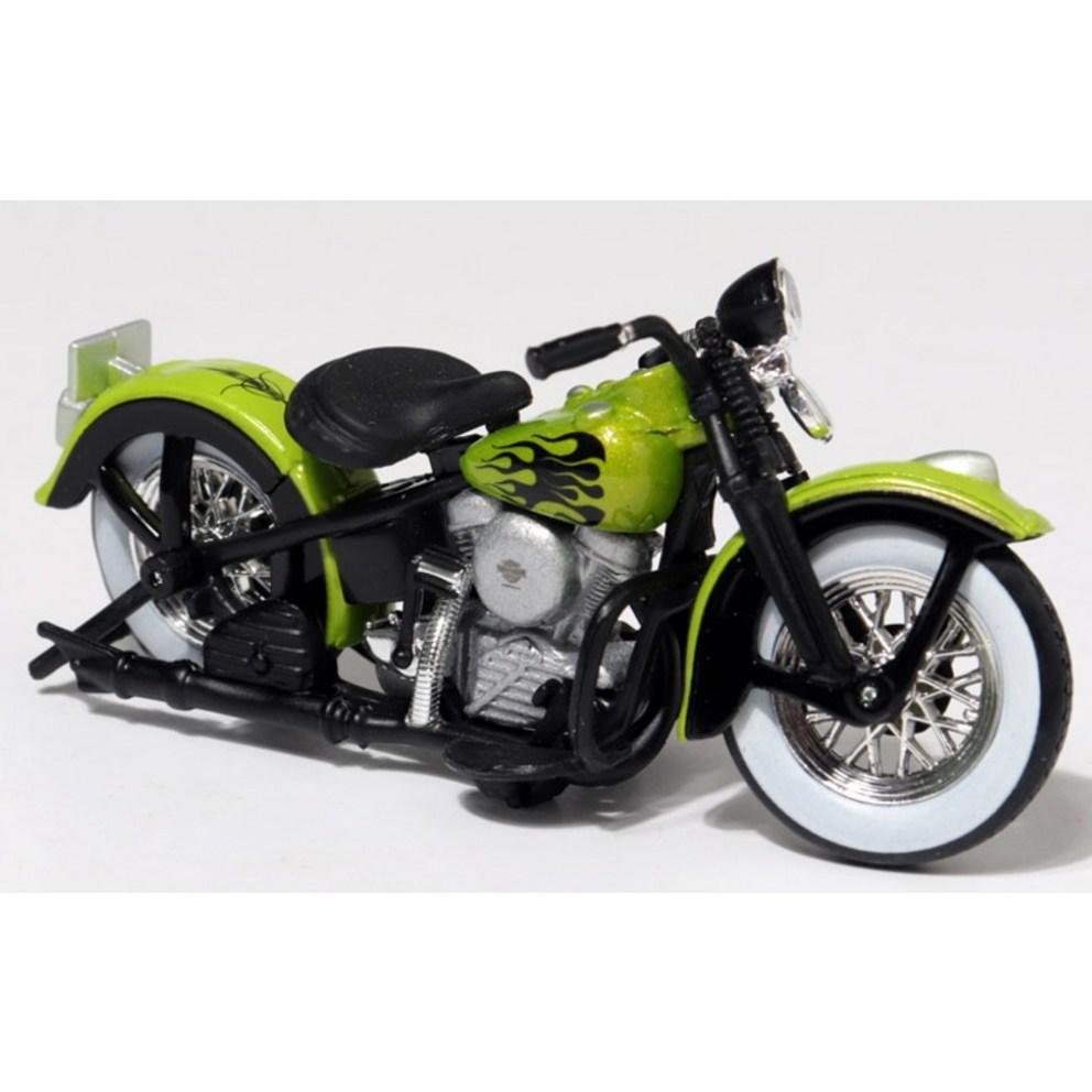 Maisto 1:24 Harley-Davidson Pickup Truck & Motorcycle Diecast Model Set, Green Black, 1 Set